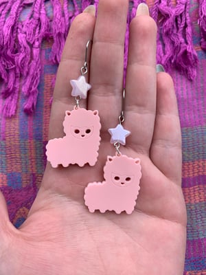 pink alpacas