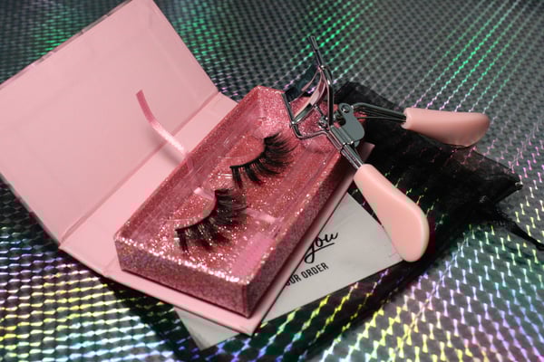 Image of Pink Lash Curler 