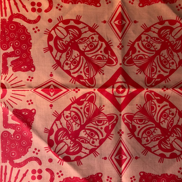 Bandanna “Ocelotl, the moon and the sun” Durazno ácido, small Image 3