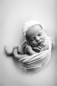 Image 2 of Bump to Baby Package - (Maternity + Newborn + Sitter Session)