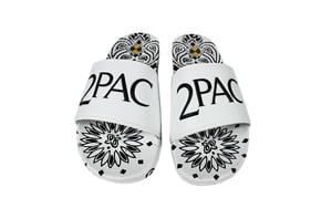 Image of Cross Colours - Tupac Paisley Slides - White