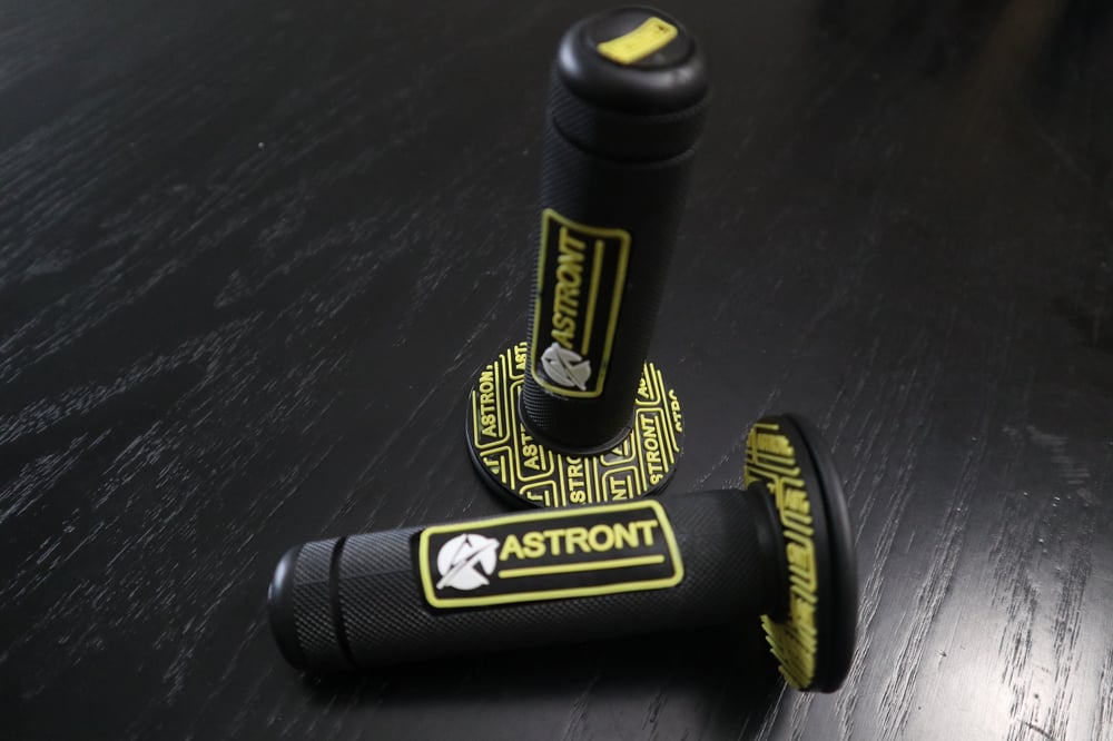 Astront Hand Grips 
