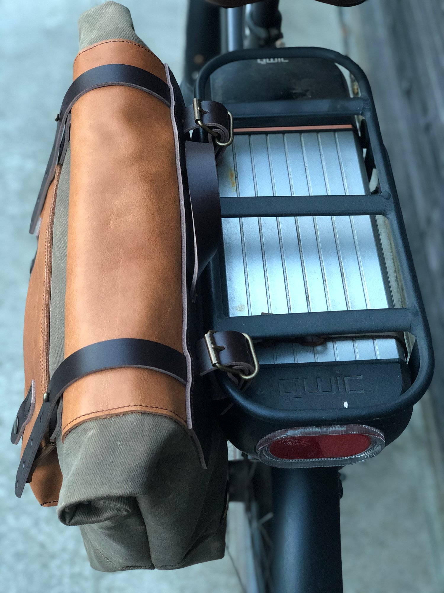 Image of Saddle bag in waxed canvas leather Super73 E-bike bag Motorcycle bag Bicycle bag in waxed canvas and