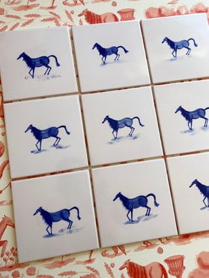 Image of Single Horse Cobalt Tile