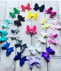 Image 2 of Pretty Bow
