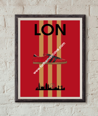 LONDON INSPIRED / THREE STRIPE PRINT