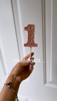 #1 Mom 