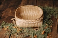 Image 2 of Beautiful straw basket 