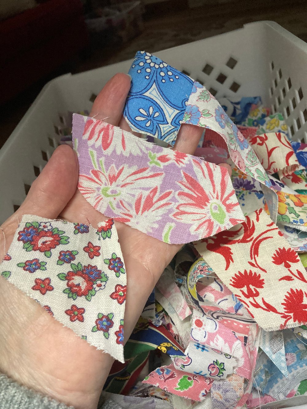 Image of 3 OUNCE, Crumbs and Bits, FEEDSACK scrap bag—50 pieces!