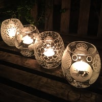 Image 5 of Pebbles and Flowers Tealight Holder