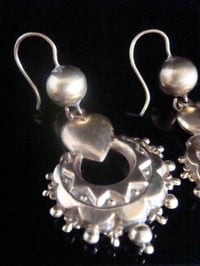 Image 2 of Stunning Victorian 9ct or higher yellow gold puff heart drop earrings