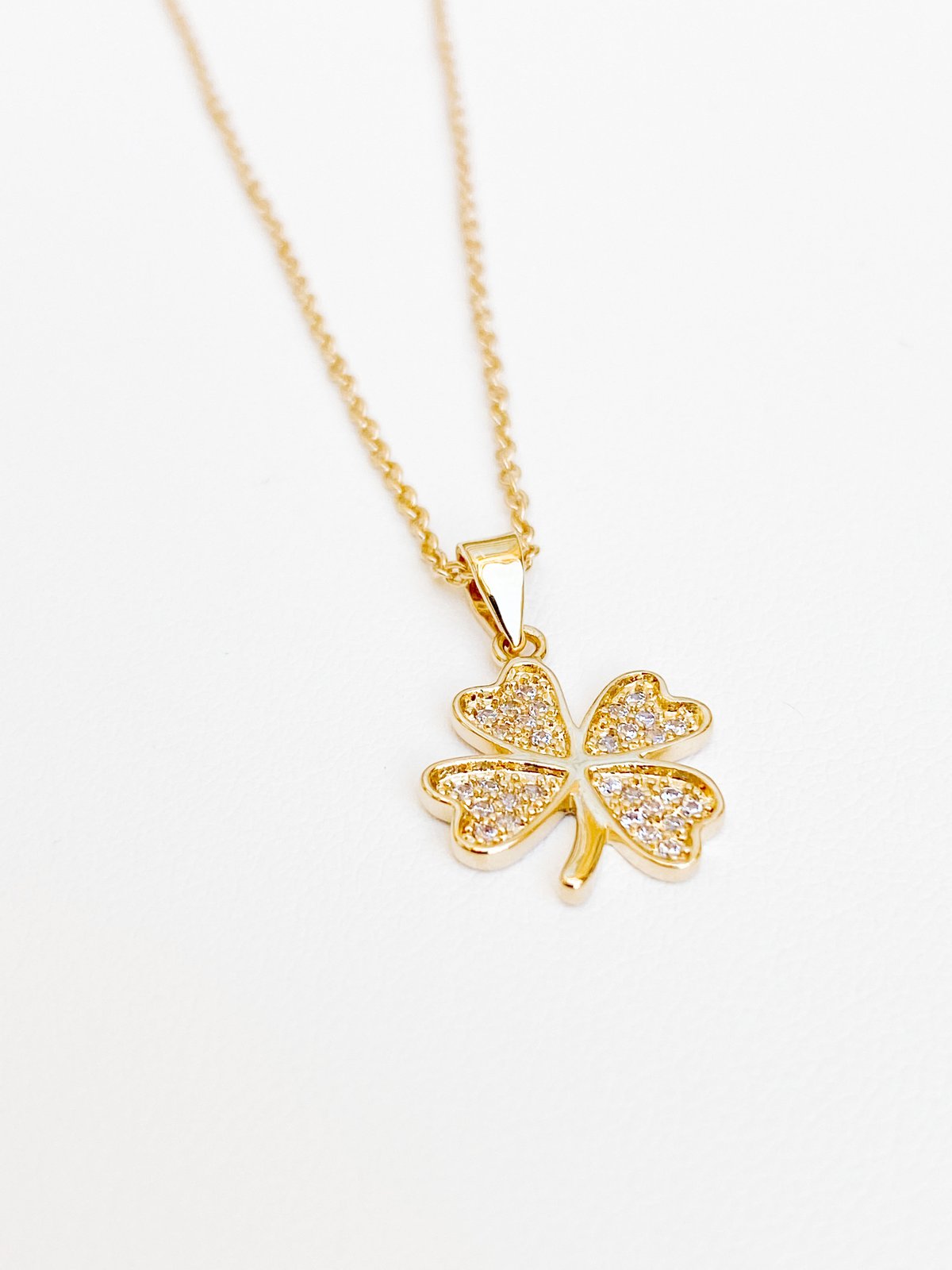 Image of SHINY CLOVER | NECKLACE