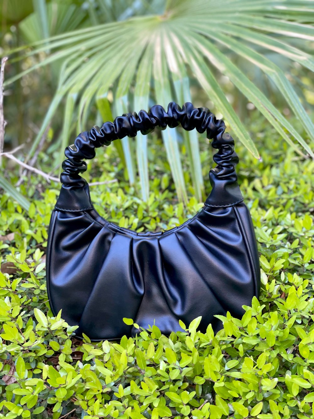 Image of “Ruffles” Lengthy Lady Bags