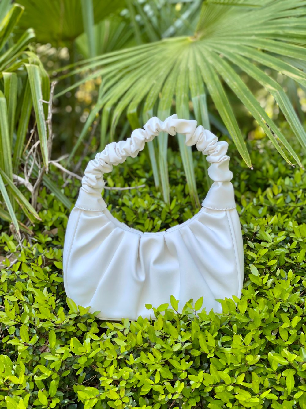 Image of “Ruffles” Lengthy Lady Bags