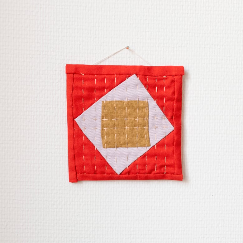 Image of Mini quilt / Red Lavender Gold