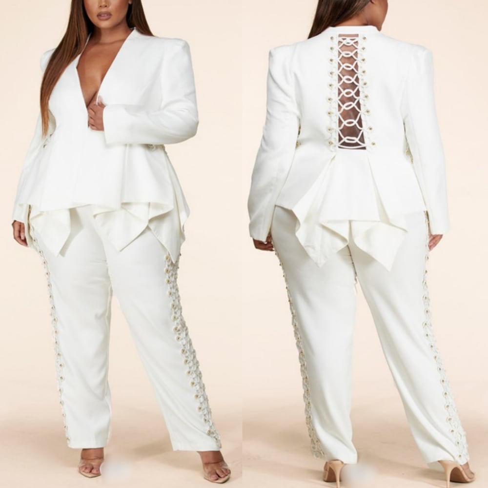 Image of The White Valencia Suit-**Reg & Plus/Curvy**