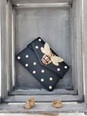Bumblebee Clutch 