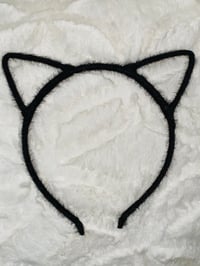 Image 4 of Fuzzy Cat Ears Headband 