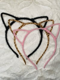 Image 5 of Fuzzy Cat Ears Headband 