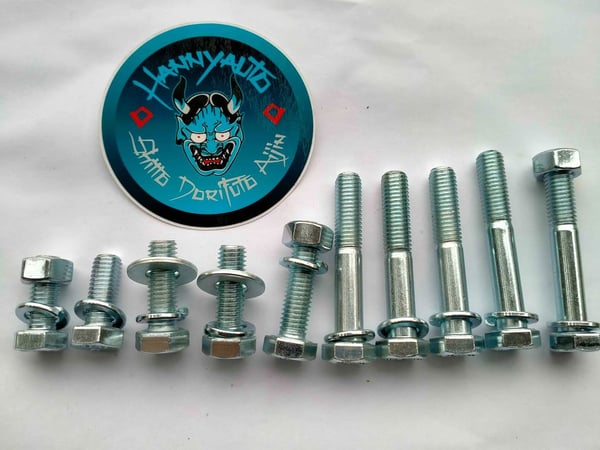 Image of RB20 RB25 RB30 manual gearbox bolts