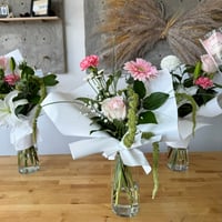 Image 2 of ‘Mini’ Bouquet