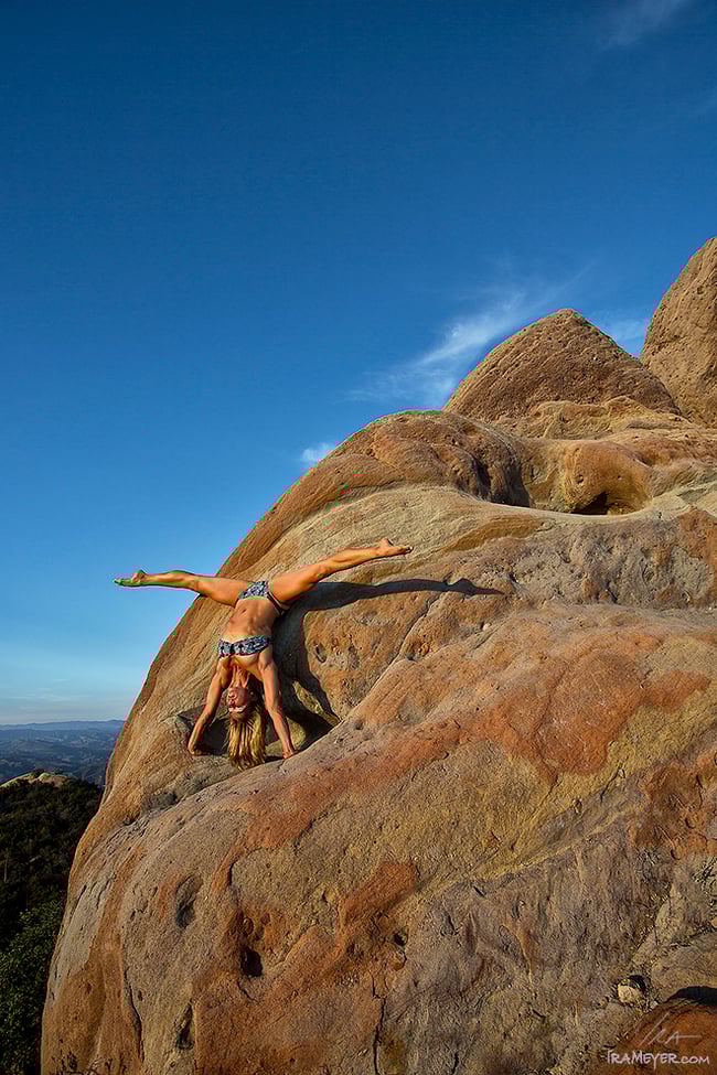 Handstand Split on a Mountainside