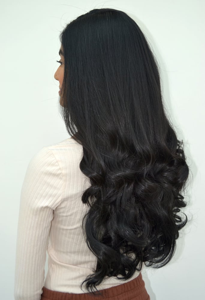 Image of LUSCIOUS WAVY LOCKS CLIP IN HAIR EXTENSIONS 