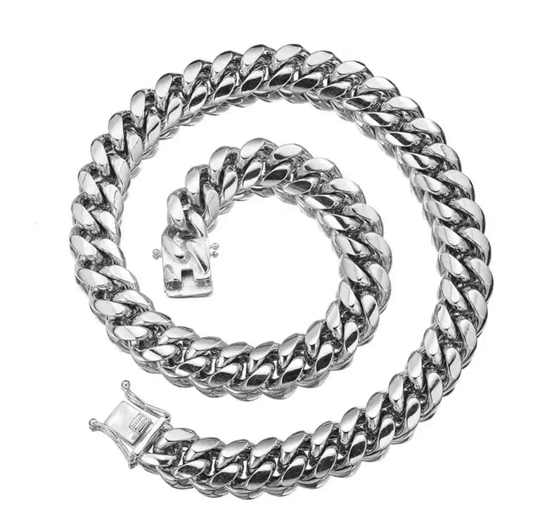 Solid Cuban Link Chain Image 2