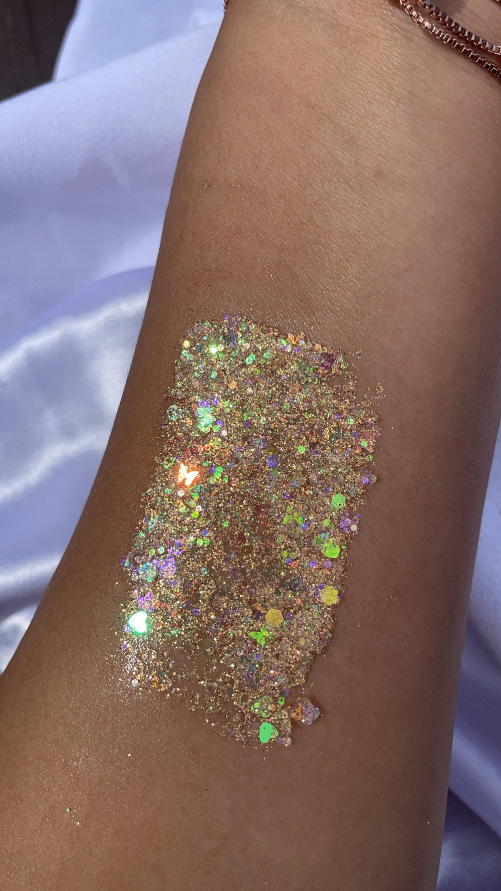 Image of Summer Flick Pressed Glitter Compact