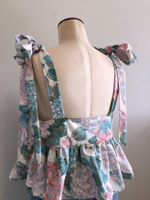 Image of WOMEN Peony Mermaid Top