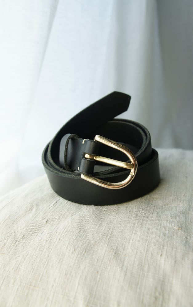 Image of Black Leather Belt- Round Buckle