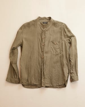 Image of Bed Shirt - Light Olive linen 