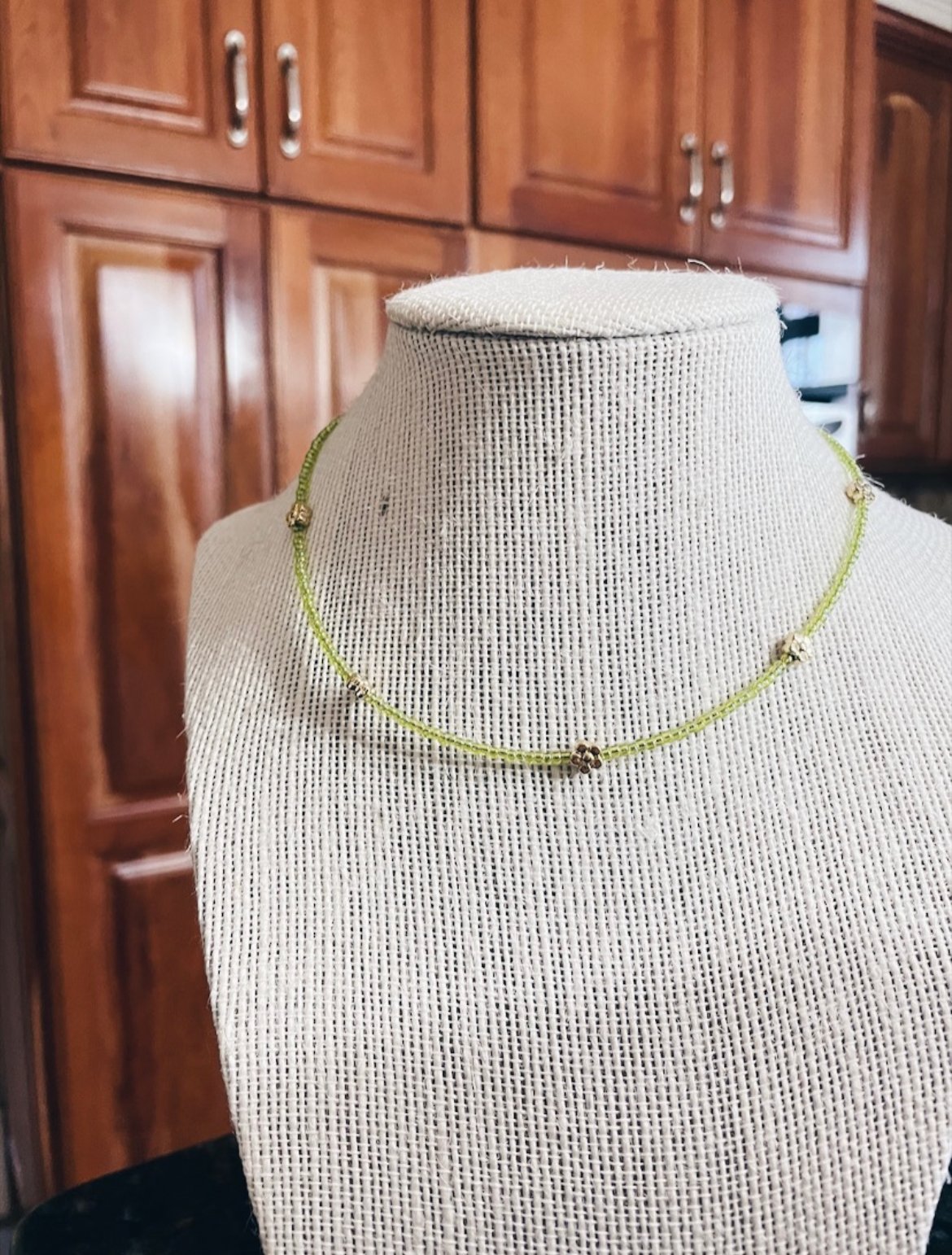 Image of green flower necklace 