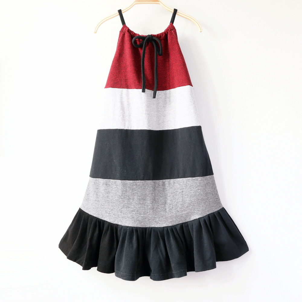Image of tie tank 8/10 tie red blue SW stripe may the 4th be with you fourth gray black repleat pleated skirt
