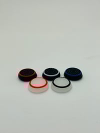 Ringed controller grips