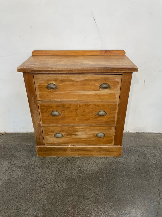 Image of EARLY PINE CHEST