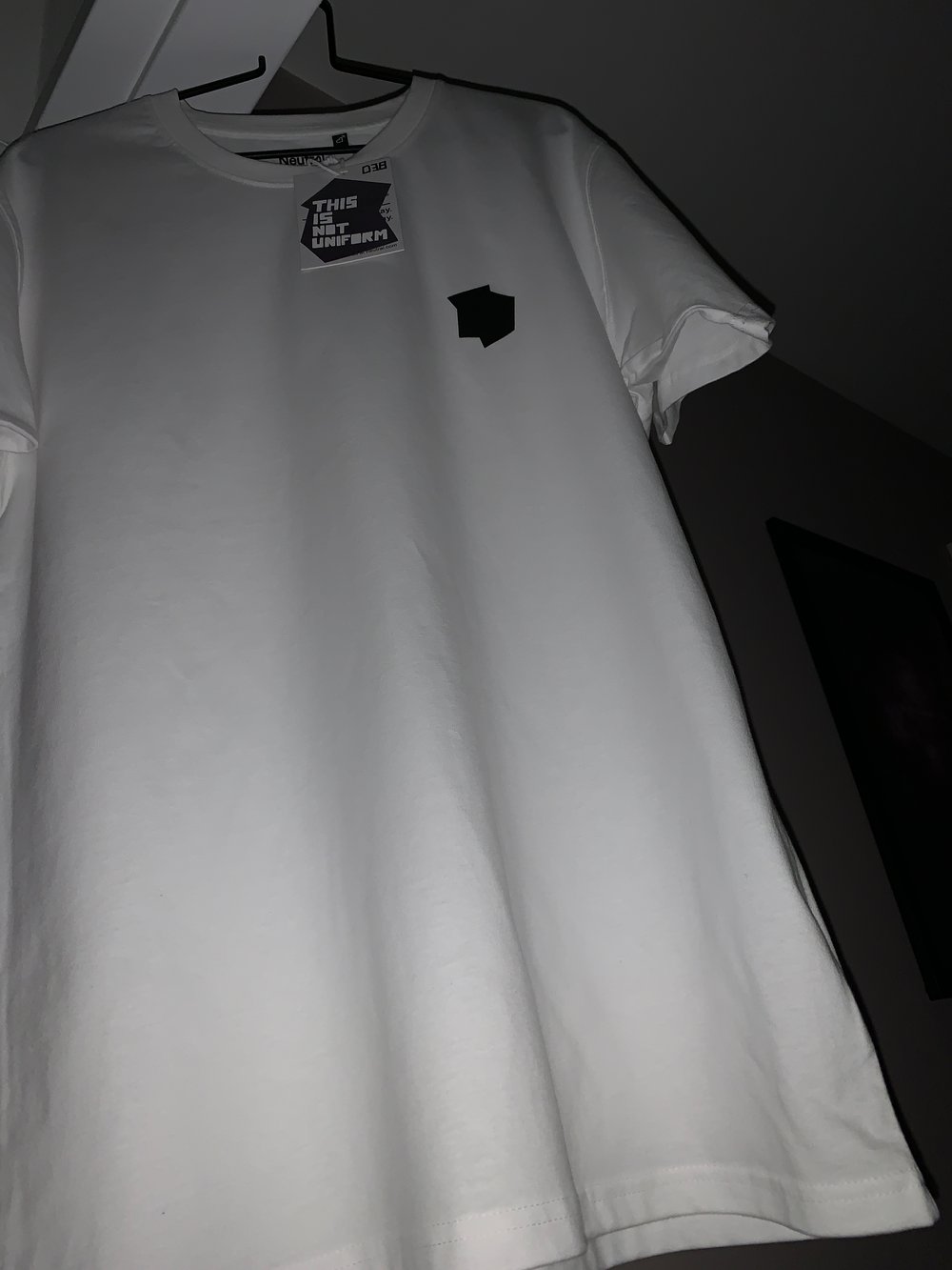 #038 L Mens Tee