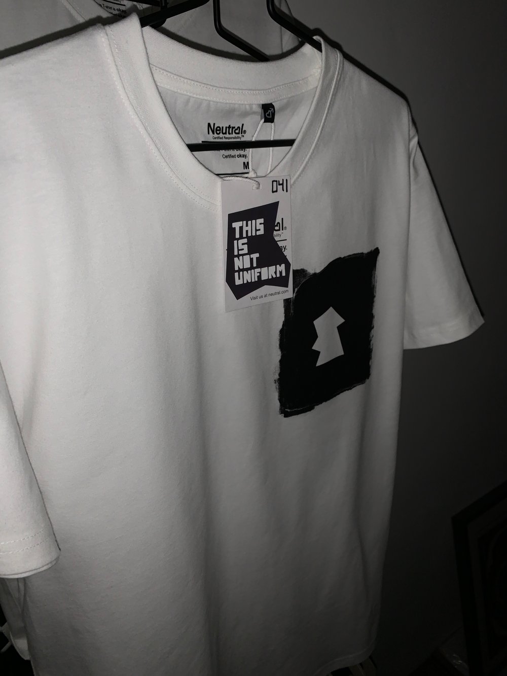 #041 M Mens Tee