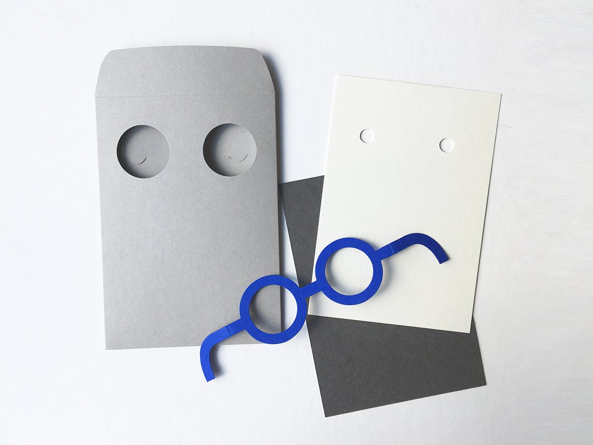 Image of 2 x the villa envelope and its heart glasses