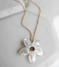 Image 1 of White Gardenia Necklace - Mother of Pearl