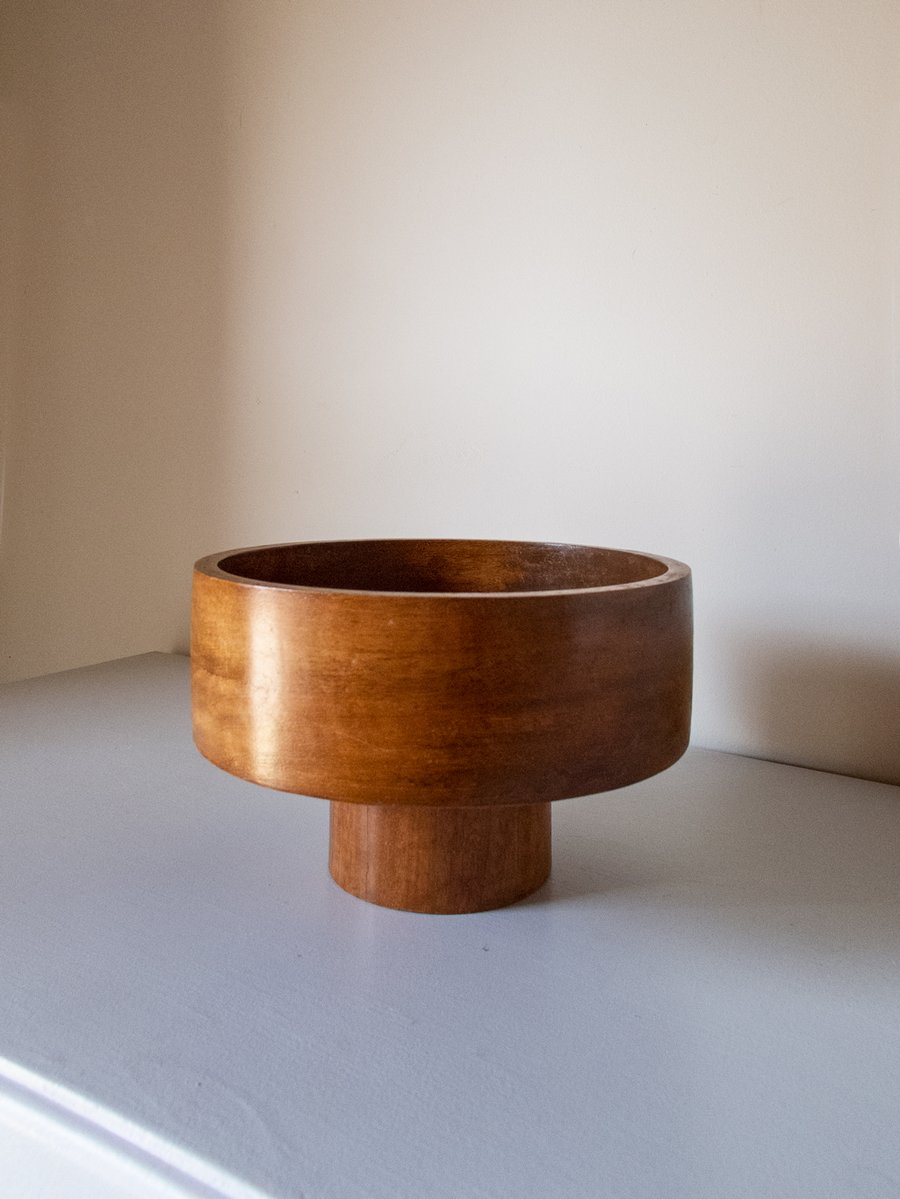 Image of teak bowl