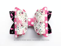 Floral Castle Scalloped Maisy Bow