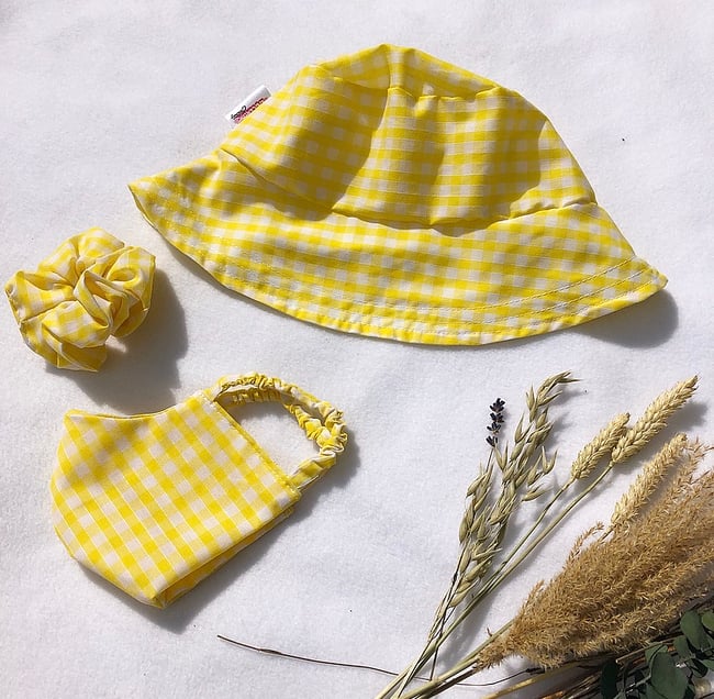 Multiple colours* Gingham reversible bucket hat 