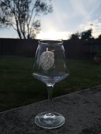 Teku with single hops design (other glass styles available)