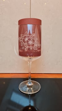 Dartington Gin Glass with Flower Design