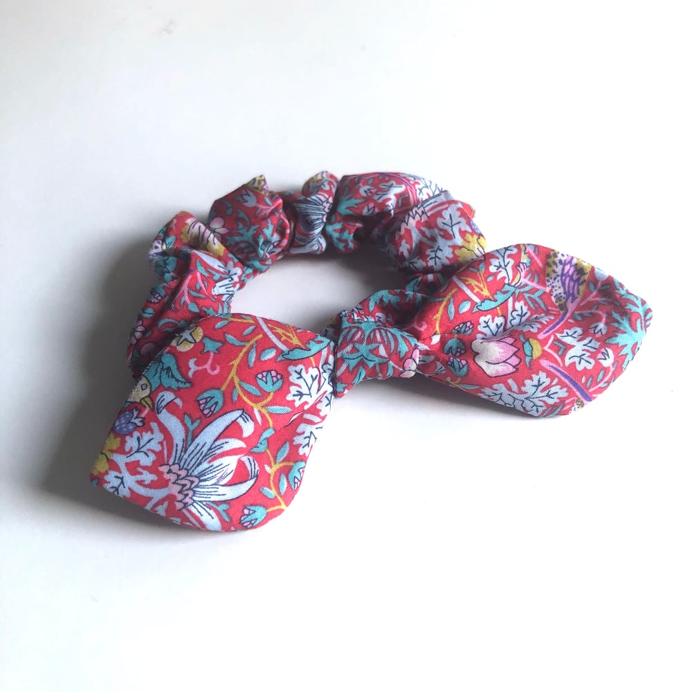 Image of Liberty Knot Bow Scrunchie #3