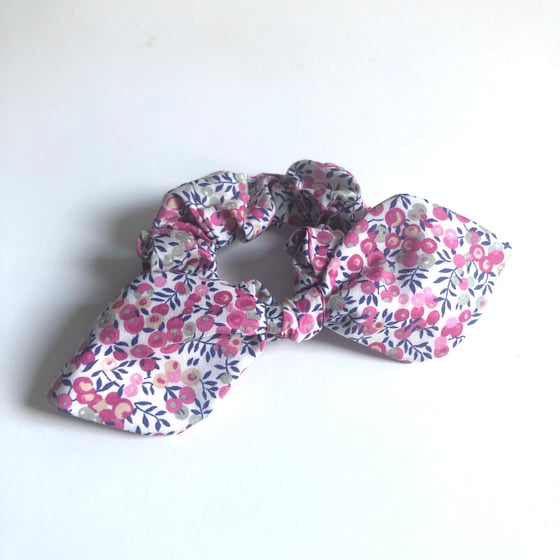 Image of Liberty Knot Bow Scrunchie #4