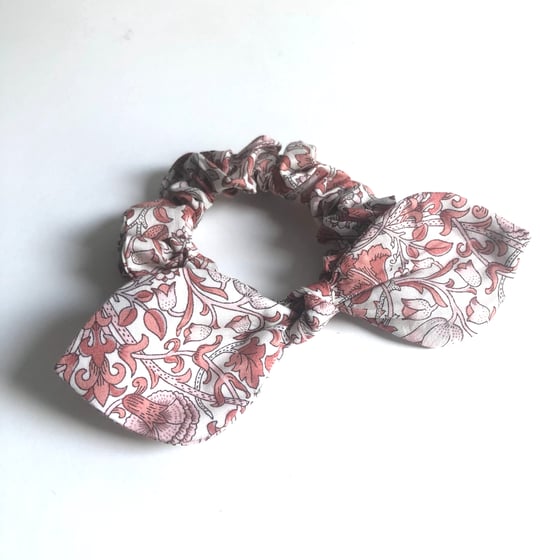 Image of Liberty Knot Bow Scrunchie #10