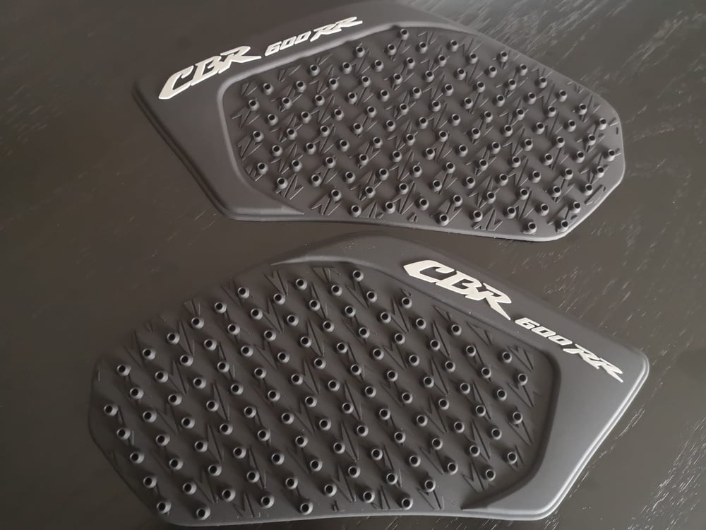03 - 06 Honda CBR 600RR Tank Grips