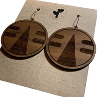 Image 2 of chimalli IV / earrings / walnut